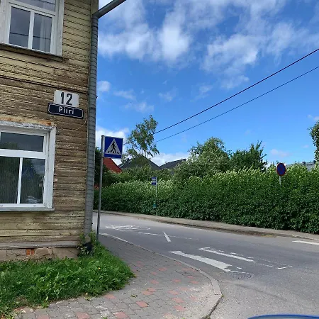Piiri 12, White - 2 Big Beds - Very Cute Apartment- Free Parking-free Wifi