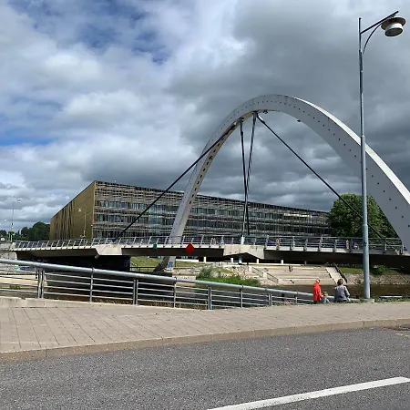 Piiri 12, White - 2 Big Beds - Very Cute *