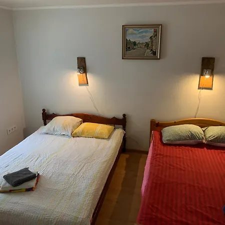 Piiri 12, White - 2 Big Beds - Very Cute Tartu