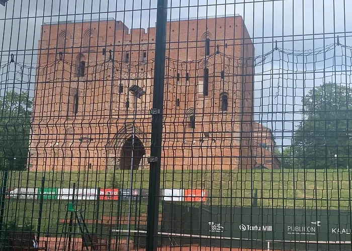 Piiri 12, White - 2 Big Beds - Very Cute Apartamento *