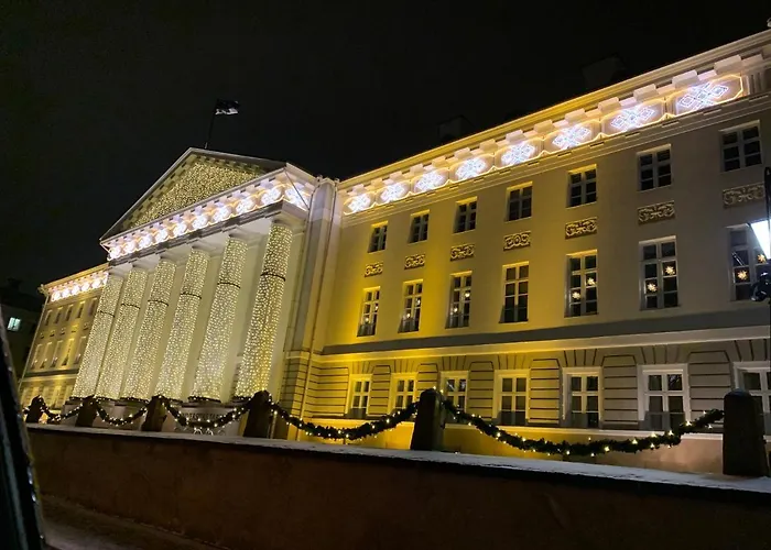 Apartamento Piiri 12, White - 2 Big Beds - Very Cute